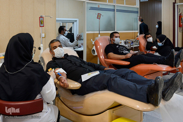 نذر خون در تاسوعای حسینی - کرج