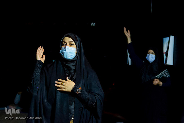 مراسم شب عاشورای حسینی (ع) در دانشگاه آزاد کرج