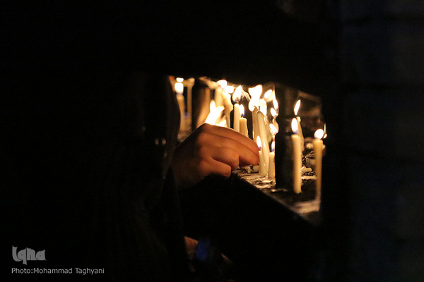 شام غریبان حسینی در آستان امامزادگان محمد (ع)و سکینه خاتون (س) کرج‎‎