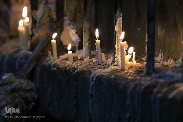 شام غریبان حسینی در آستان امامزادگان محمد (ع)و سکینه خاتون (س) کرج‎‎