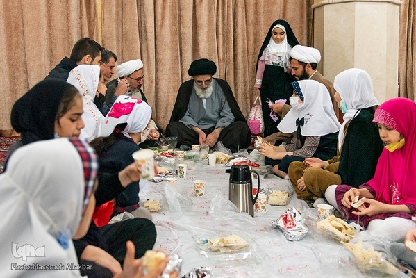 سنت حسنه ایرانی؛ تحسین روزه اولی ها در کرج‎‎