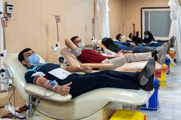 سنت حسنه ایرانی؛ نذر خون در شب‌های قدر - کرج