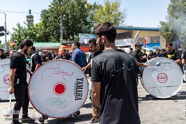 مراسم عزاداری عاشورای حسینی در آستان مقدس امامزادگان محمد (ع) و سکینه خاتون (س) کرج