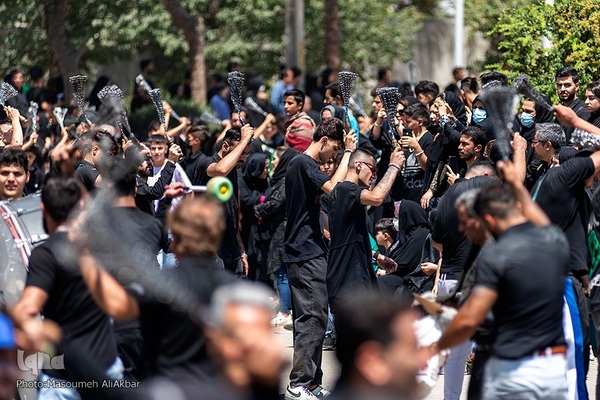 مراسم عزاداری عاشورای حسینی در آستان مقدس امامزادگان محمد (ع) و سکینه خاتون (س) کرج