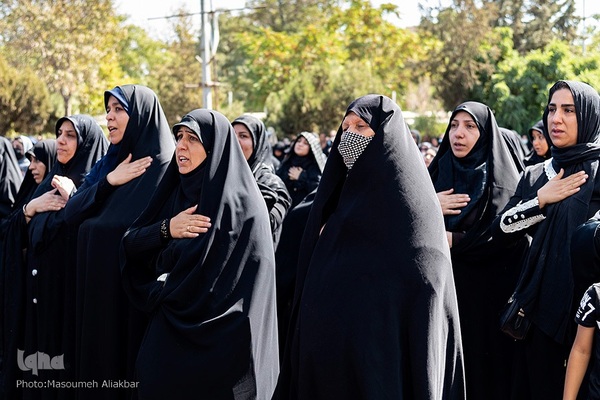 آیین پیاده‌روی جاماندگان اربعین حسینی در کرج