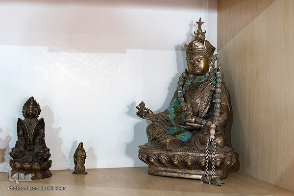 نمایشگاه «فرق و ادیان نوظهور»