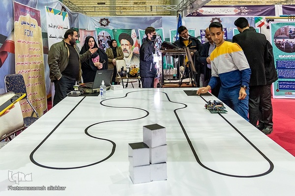 نمایشگاه هفته پژوهش استان البرز‎‎