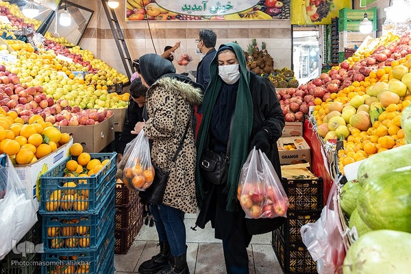 رونق بازار شب یلدا در کرج