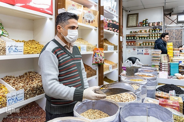 رونق بازار شب یلدا در کرج