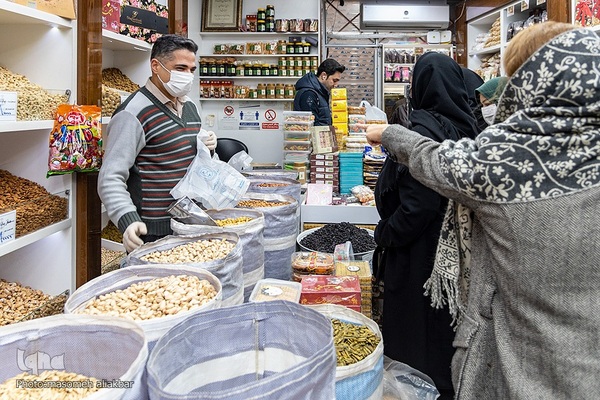 رونق بازار شب یلدا در کرج