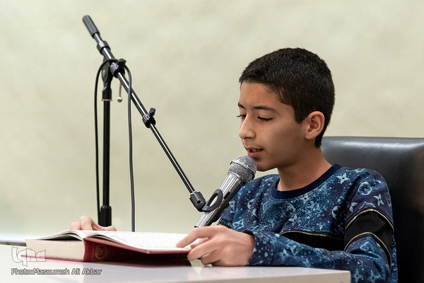 محفل انس با قرآن کریم در مسجد حضرت ابوالفضل (ع) کرج