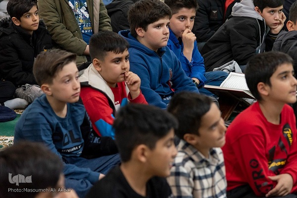 محفل انس با قرآن کریم در مسجد حضرت ابوالفضل (ع) کرج