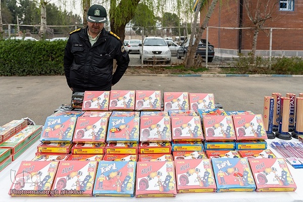 نمایشگاه کشفیات مواد محترقه استان البرز‎‎