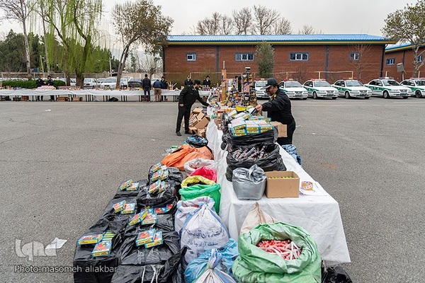 نمایشگاه کشفیات مواد محترقه استان البرز‎‎