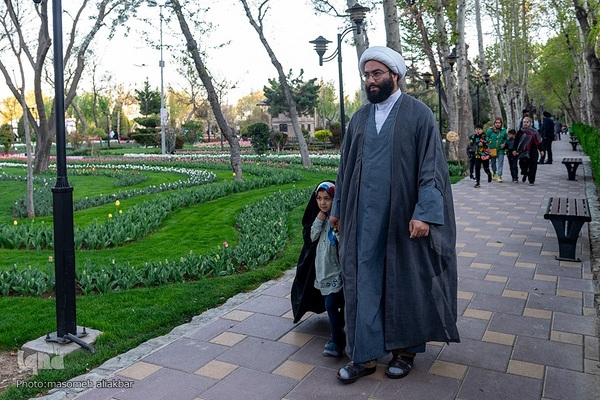 نهمین جشنواره لاله کرج