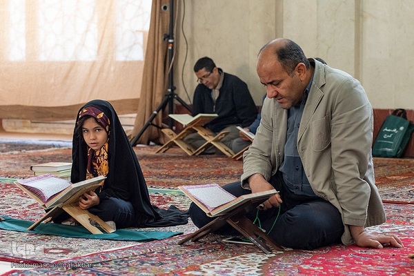 جزخوانی قرآن در مصلی کرج‎‎