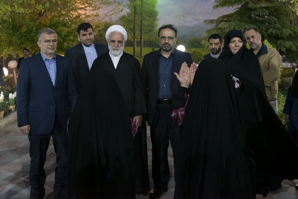 بازدید رییس قوه قضاییه از شیرخوارگاه امام علی (ع)‎‎