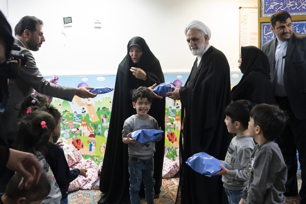 بازدید رییس قوه قضاییه از شیرخوارگاه امام علی (ع)‎‎