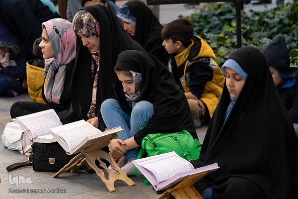 جزءخوانی قرآن درجشنواره لاله‏‎های کرج‎‎