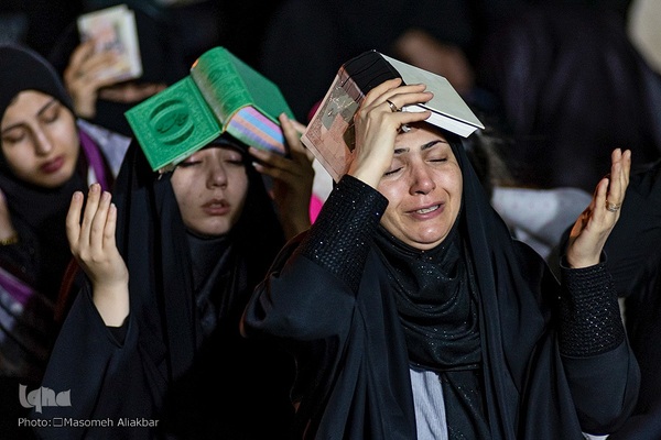 مراسم احیای شب بیست و یکم در دانشگاه آزاد اسلامی کرج‎‎