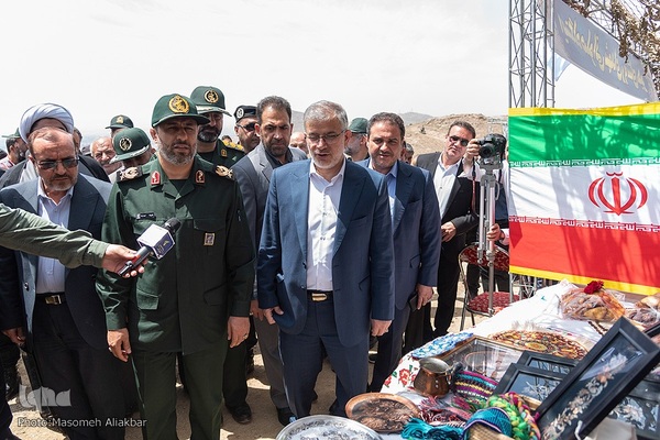 بهره‌برداری از طرح‌های محرومیت زدایی، آب رسانی و اشتغالزایی