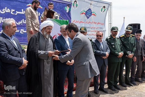 بهره‌برداری از طرح‌های محرومیت زدایی، آب رسانی و اشتغالزایی