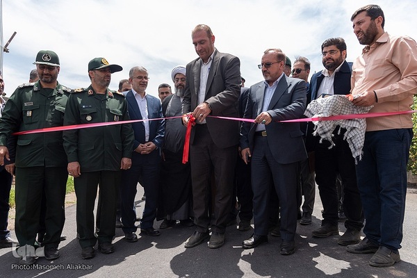 بهره‌برداری از طرح‌های محرومیت زدایی، آب رسانی و اشتغالزایی