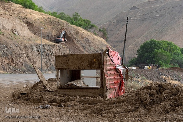 خسارات سیل در جاده چالوس‎‎