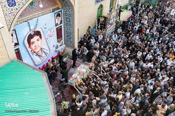 تشییع پیکر شهید عیسی شجاعی‎