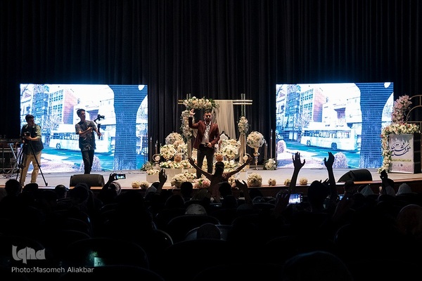 هلهله فرشته ها‎