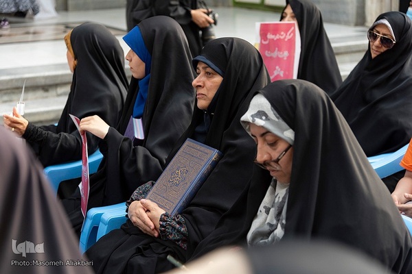 تجمع اعتراضی در کرج در پی اهانت به ساحت قرآن کریم