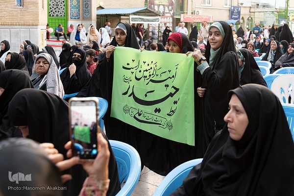 تجمع اعتراضی در کرج در پی اهانت به ساحت قرآن کریم