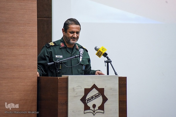 تجلیل از پیشکسوتان زن در دفاع مقدس‎