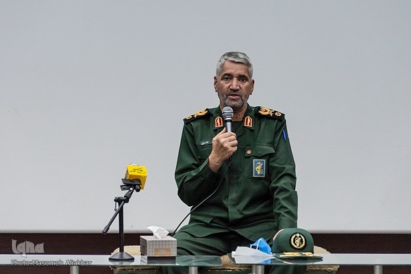 تجلیل از پیشکسوتان زن در دفاع مقدس‎