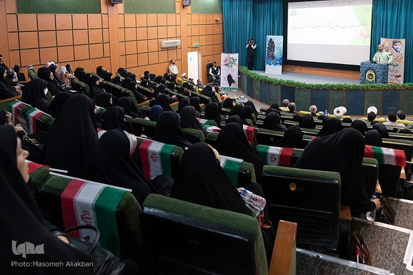 همایش چادرهای آسمانی در استان البرز