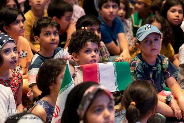 اجتماع نوه‌های شهدا‎ در استان البرز