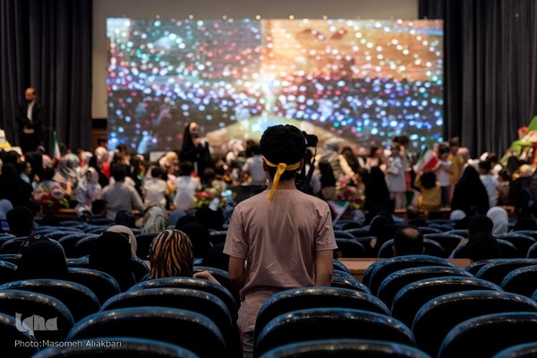 اجتماع نوه‌های شهدا‎ در استان البرز