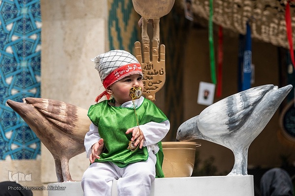 همایش شیرخوارگان حسینی در مصلی کرج‎