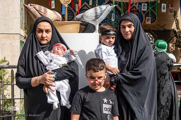 کودکان در محرم‎