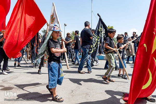 کودکان در محرم‎