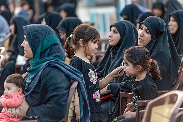 کودکان در محرم‎