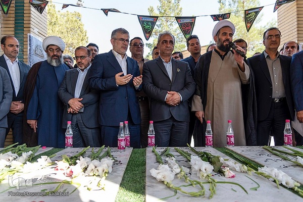 افتتاح پروژه‌های هفته دولت در شهرستان‌های نظرآباد و ساوجبلاغ‎