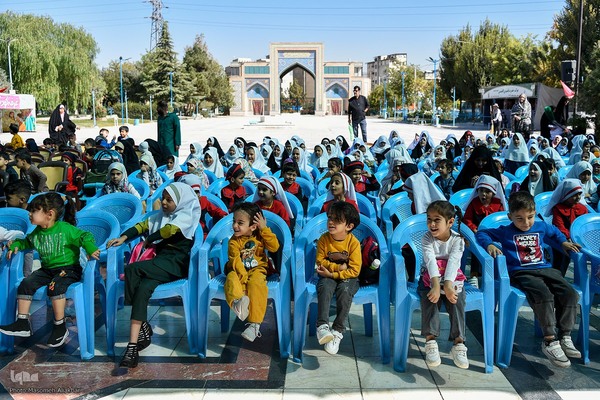 جشن دانش‌آموزان البرزی‎