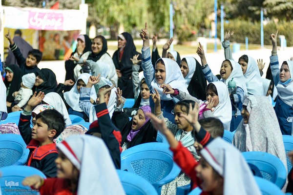 جشن دانش‌آموزان البرزی‎
