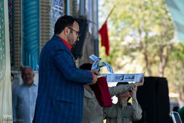 جشن دانش‌آموزان البرزی‎