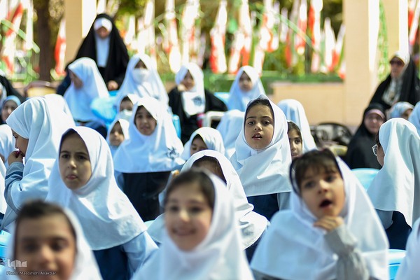 جشن دانش‌آموزان البرزی‎