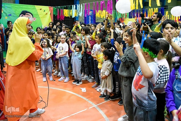 اولین جشنواره نقاشی کودکان استعداد فردیس‎