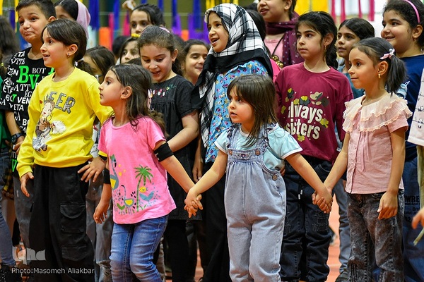 اولین جشنواره نقاشی کودکان استعداد فردیس‎