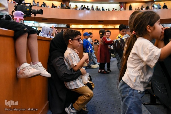 جشن بزرگ هفته ملی کودک در کرج‎