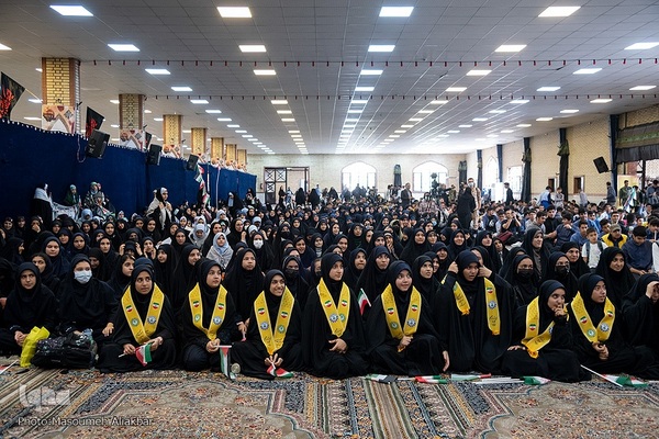 مراسم یادبود شهید حسین فهمیده‎